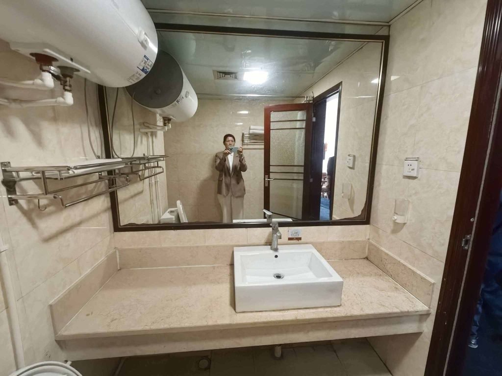 image shows vanity in the washroom at Shaolin Kung Fu School Accommodation